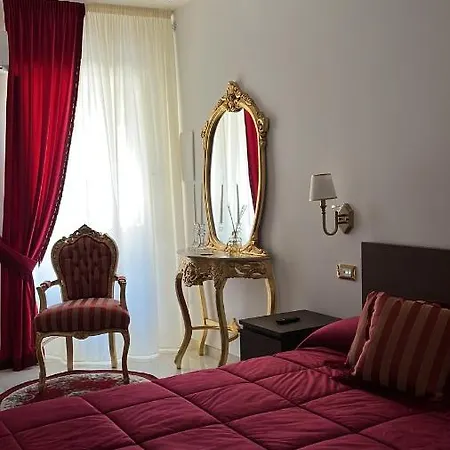فندق مبيت وإفطار Varapodio B&B 3*